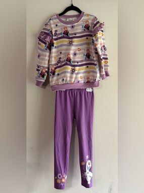 PatPat Purple & White Frozen 2 Striped Ruffle Sleeve Set